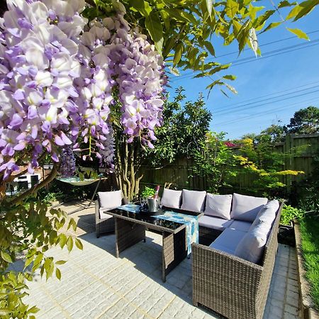 فيلا The Hideaway - Luxury Townhouse ويرهام المظهر الخارجي الصورة